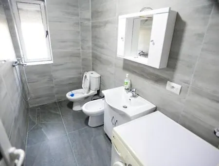 Robert Apartament *